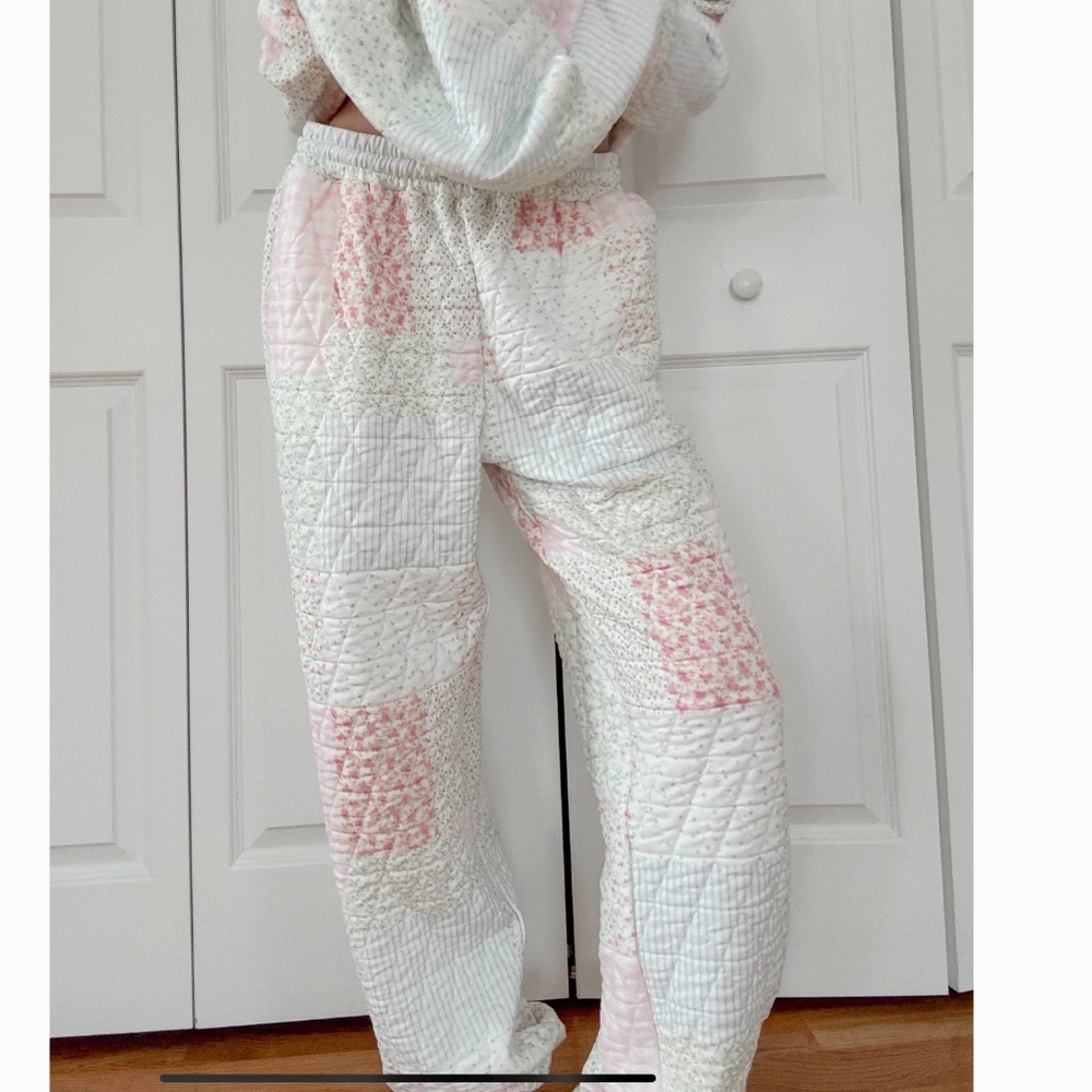Sunkissed Coconut “ Penny 3 “ Sun-kissed Coconut Quilted Joggers 64 - Picture 10 of 12